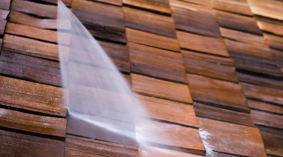 Professional gutter cleaning in Elizabethtown, NC
